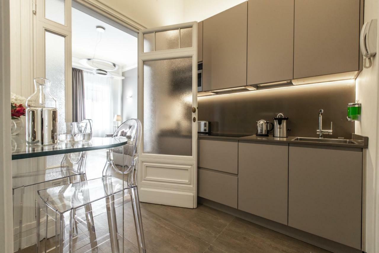 Duomo View Design Studio R&R Appartement Milaan Buitenkant foto